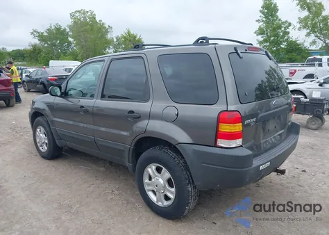 2004 Ford Escape Xlt from USA, damaged, VIN 1FMCU931X4DA18154